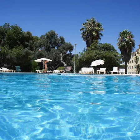 Casa Irina Centro * אלבופיירה