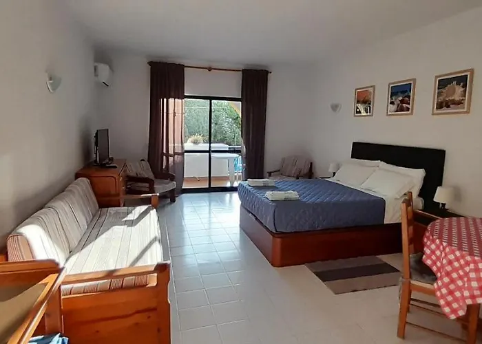 Casa Irina Centro * אלבופיירה