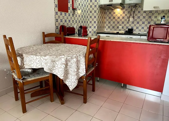 Casa Irina Centro דירה *